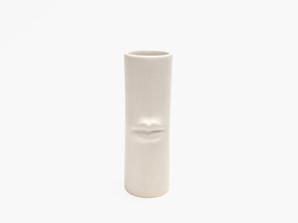 Lips Vessel