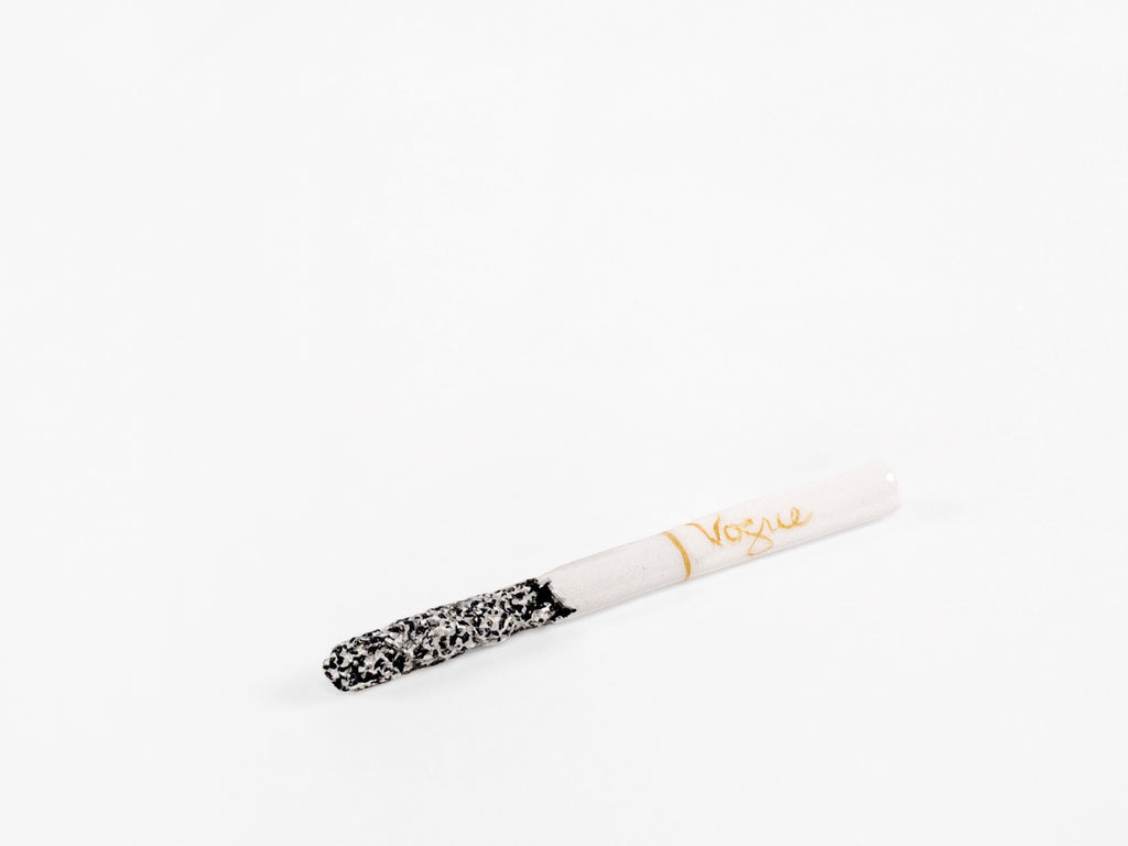 Vogue Cigarette ll